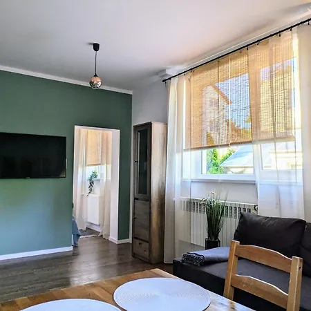 Muelle Sauna Parking Plac Zabaw 科沃布热格