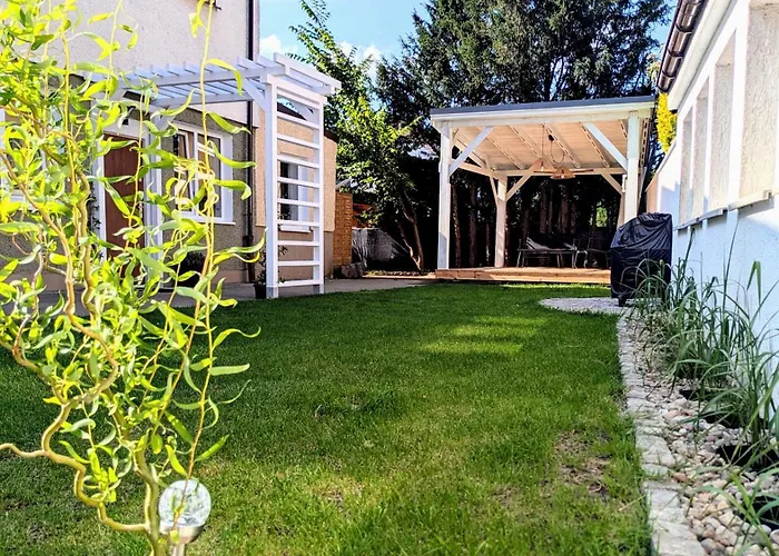 Muelle Sauna Parking Plac Zabaw شقة كولوبرزيغ